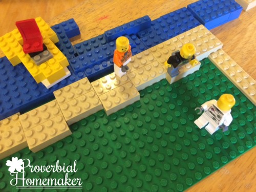 Build through the Bible with the Matthew Lego Challenge - Day 6: Jesus Begins Ministry