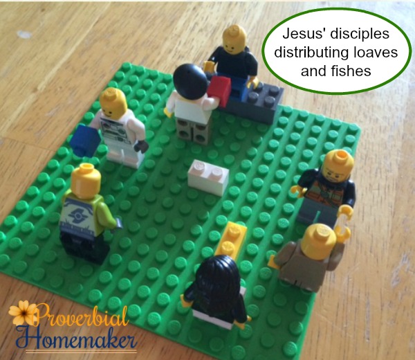 Build through the Bible with the Matthew Lego Challenge - Day 13: Jesus Feeds the 5,000