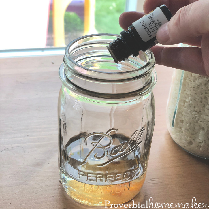 Looking for a cute and simple way to scent your home? Try these DIY Essential Oil Diffusers Using Coffee! They're versatile, really easy to make, and can be done in 15 minutes! 