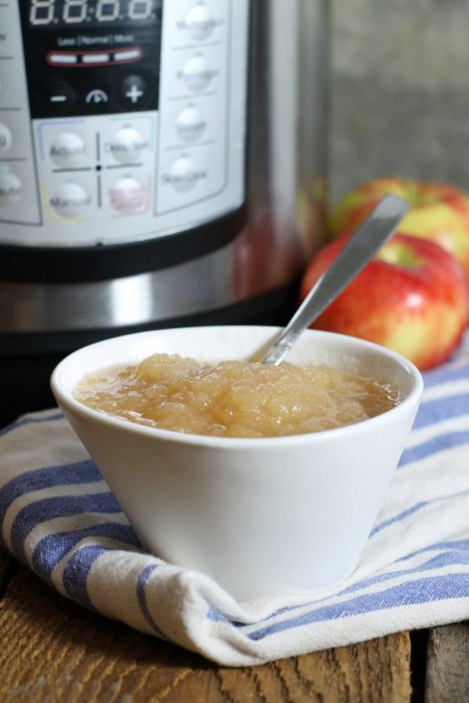 Applesauce - Healthy Snacks for Kids